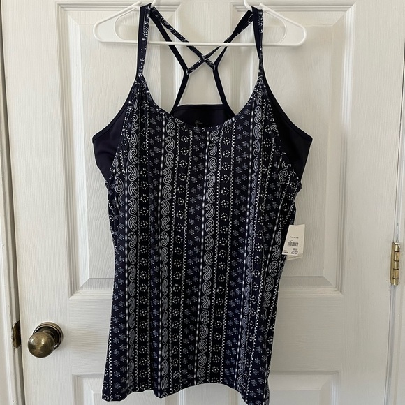 Live Well Other - Live Well Active Navy and White Patterned Swim Top